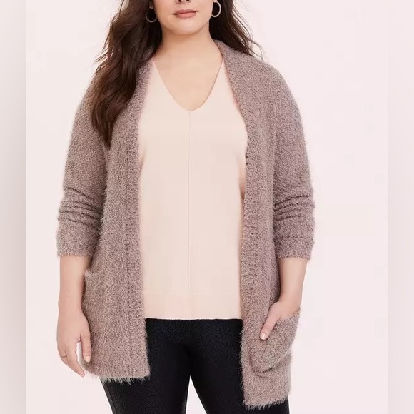 Torrid fuzzy yarn mauve sweater - Picture 1 of 7